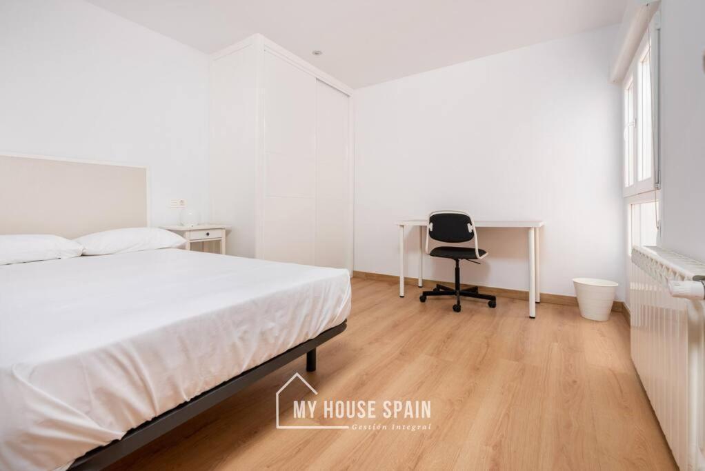 Myhousespain - Luminoso Y Amplio Piso En El Centro Gijon Exterior photo